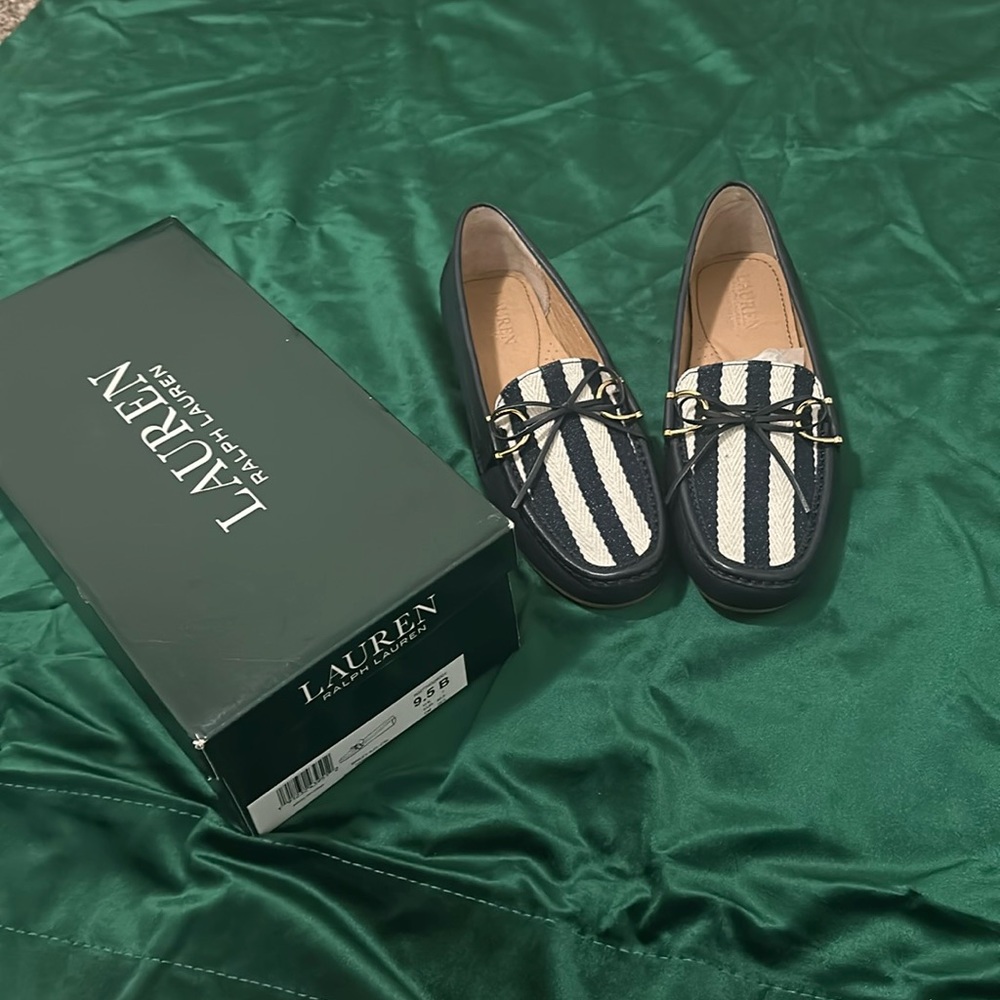 Navy with cream to white stripes. Brand new never worn.